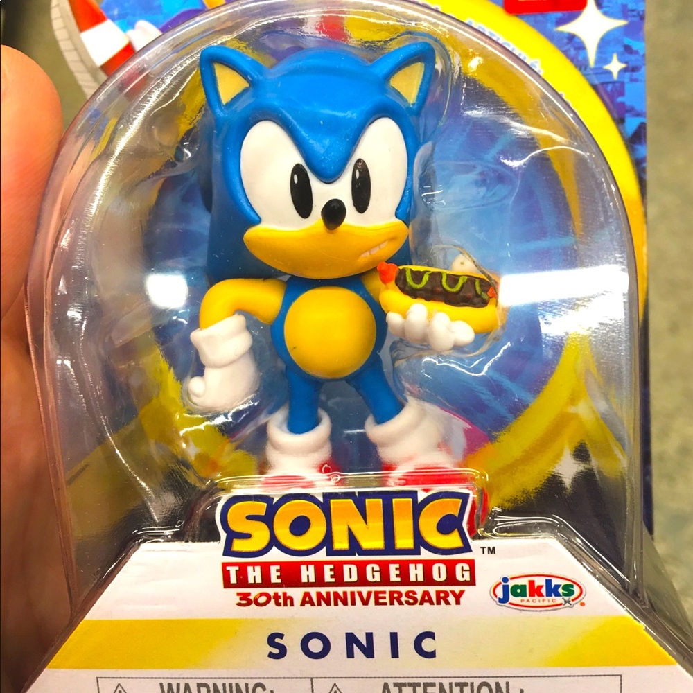 Sonic Figure 2.5inch from Sega videogame Hot dog version